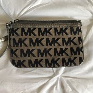Michael Kors wristlet